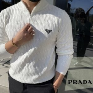 프라다 컷아웃 니트