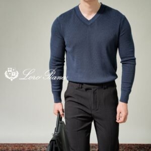 로로피아나 콘웨이 V 긴팔 니트