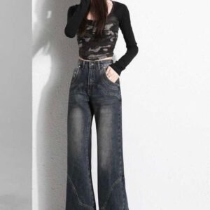 프라다 삼각 로고 리버스 절개 데님 청바지(여성)