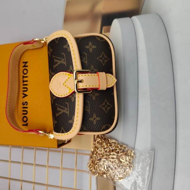 루이비통 미니 동전 지갑(약 엠보) - 이미지 10