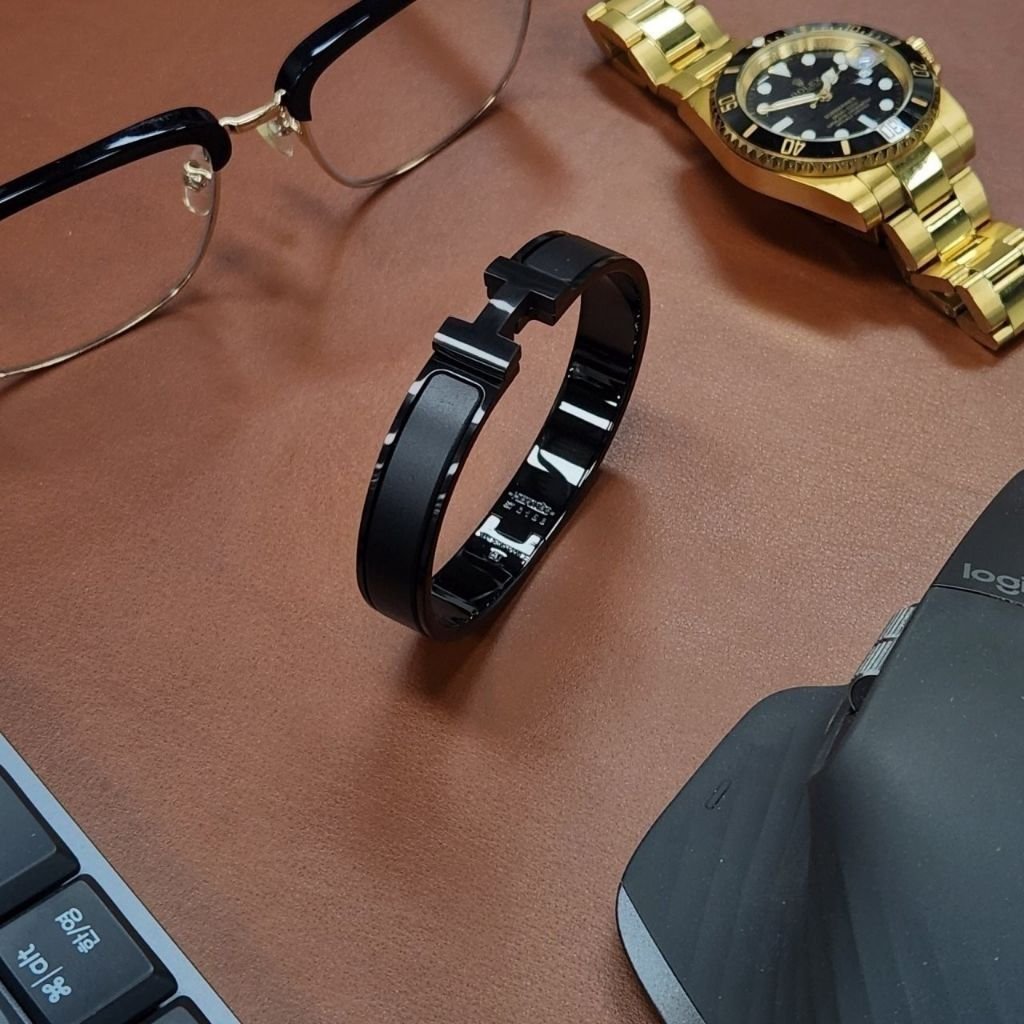 에르메스 491 클릭아슈 올블랙 무광 팔찌(남성) - 이미지 5