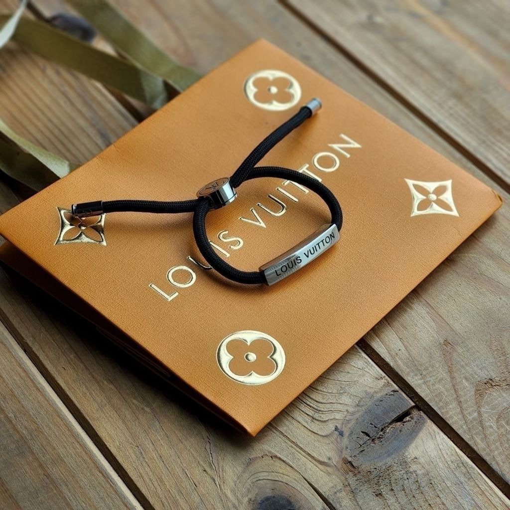 루이비통 334 스페이스 팔찌(레더)_(남녀공용) - 이미지 4