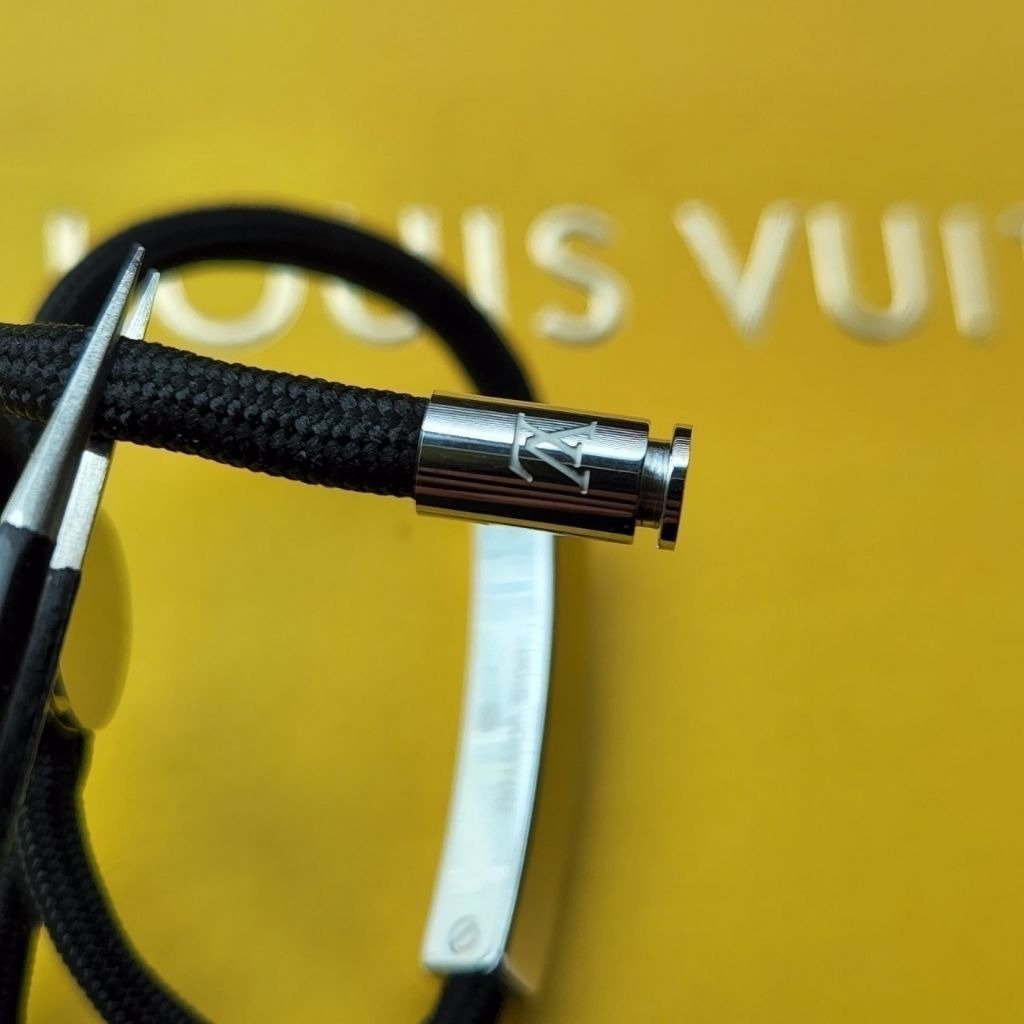 루이비통 334 스페이스 팔찌(레더)_(남녀공용) - 이미지 2