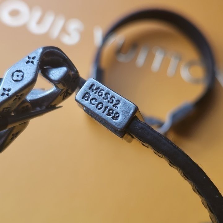 루이비통 195 리베르소 모노 체인 은장 팔찌(여성) - 이미지 5