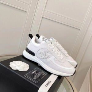 샤넬 여성 CC 로고 뉴라인 크루즈 스웨이드 스니커즈(그레이)