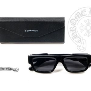 크롬하츠 선글라스(옆 장식 검정테)