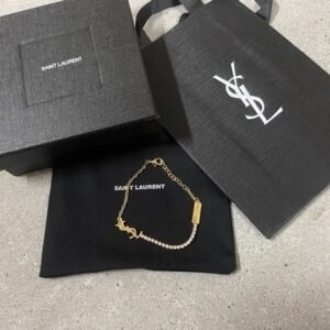 입생로랑 팔찌(여성)