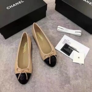 샤넬 발레리나 플랫 슈즈 (베이지)