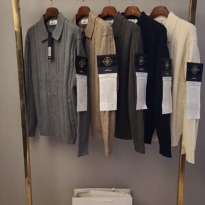 스톤아일랜드 꽈배기 니트 가디건(카라)